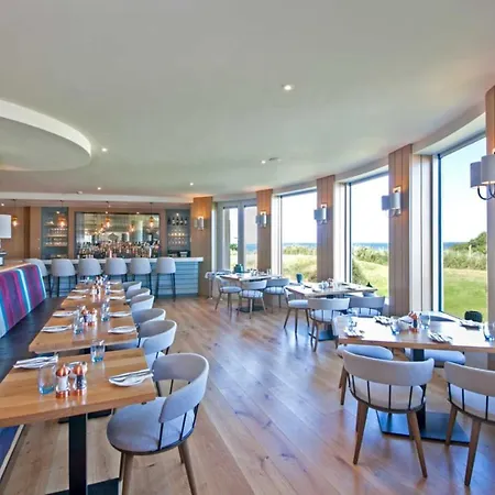 & Jameson Golf Links ホテル 4*