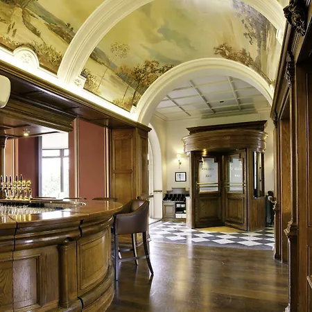 & Jameson Golf Links