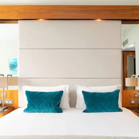 & Jameson Golf Links 호텔 4*