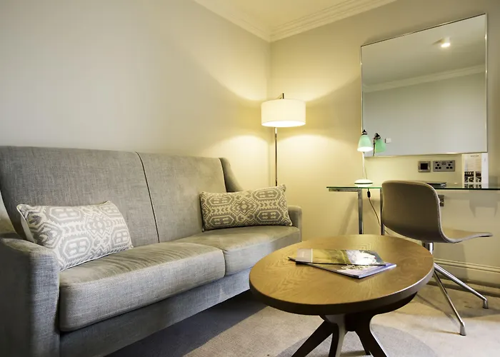 & Jameson Golf Links Hotel