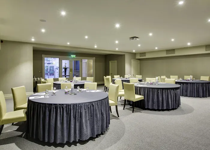 Hotel & Jameson Golf Links