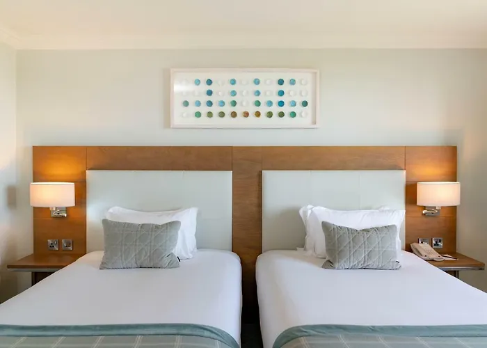 Hotel & Jameson Golf Links